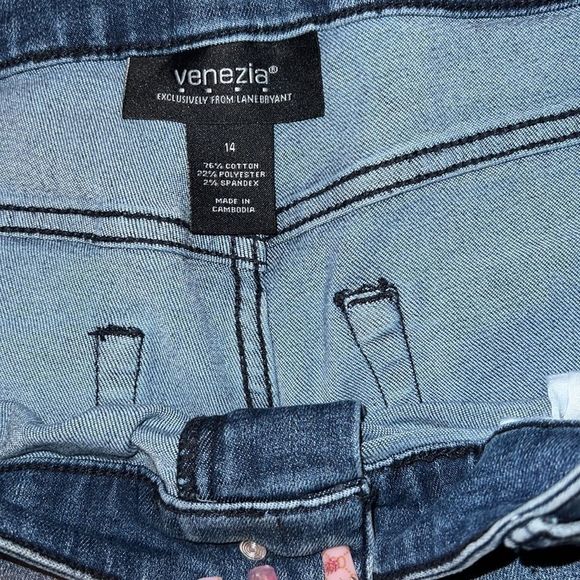 𝅺bermuda Shorts - Picture 3 of 3